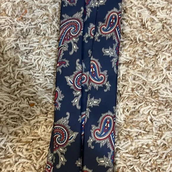 Christian Dior Blue Red & White Paisley All Silk Tie - Picture 15 of 16